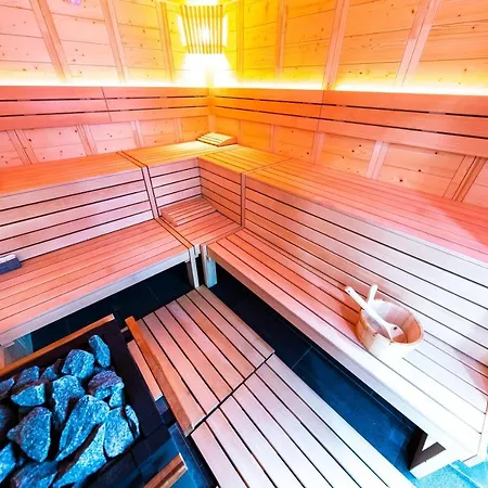 Hotell Filo Wellness & Gheorgheni (Harghita)